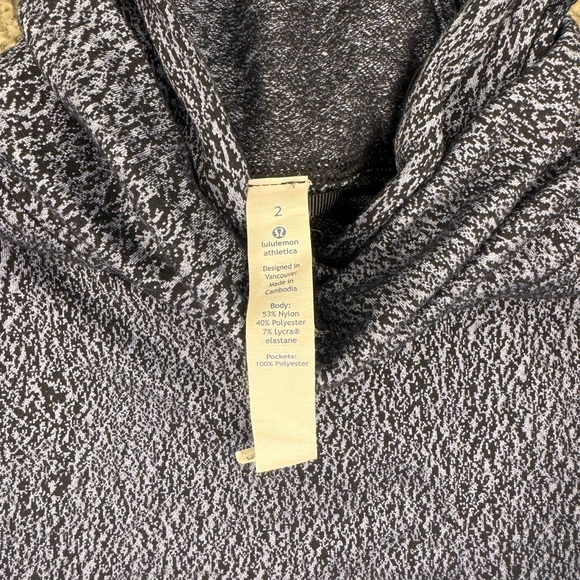 lululemon Ready to Rulu Turtleneck Spray Jacquard White Black Size 2 - Picture 2 of 5